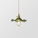 Stilfuld Lampe Med Hibiscus-Blomst