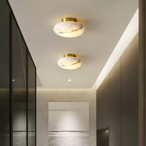 Oval Loftslampe I Alabast