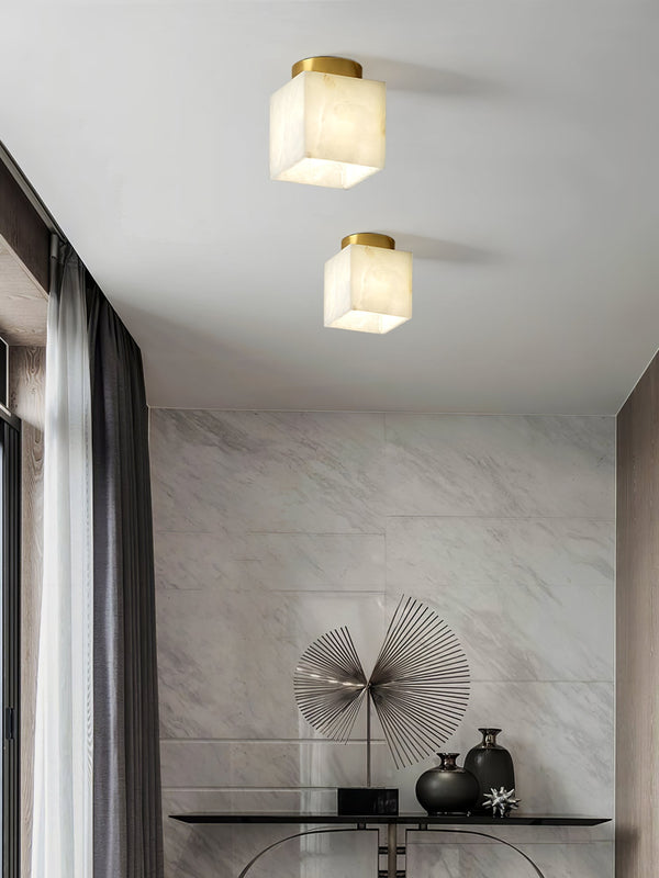 Moon Alabaster Loftslampe