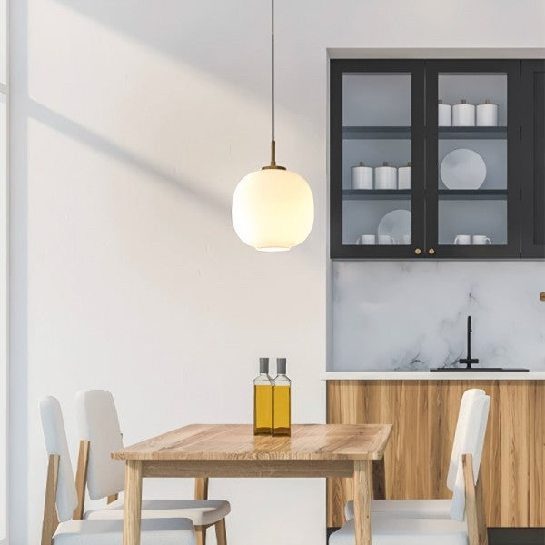Moderne Nordisk Pendel I Opalglas